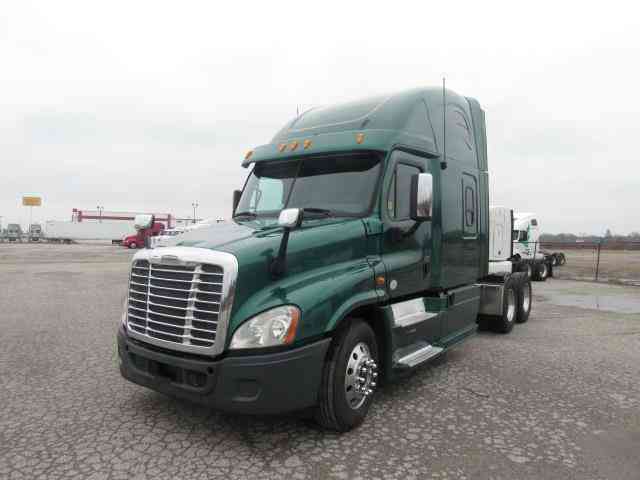 Freightliner CASCADIA -- (2013)