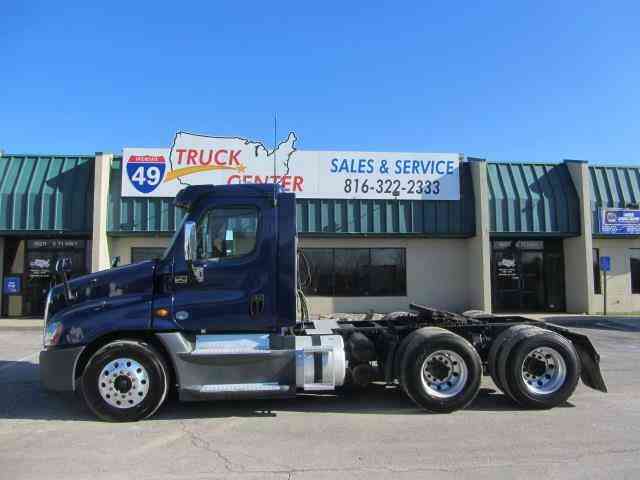 Freightliner Cascadia -- (2013)