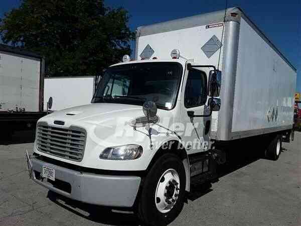 FREIGHTLINER M2 106 -- (2013)