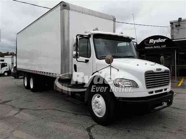 FREIGHTLINER M2 106 -- (2013)