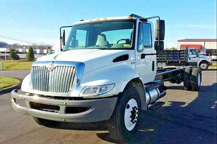 International 4300 (2013)