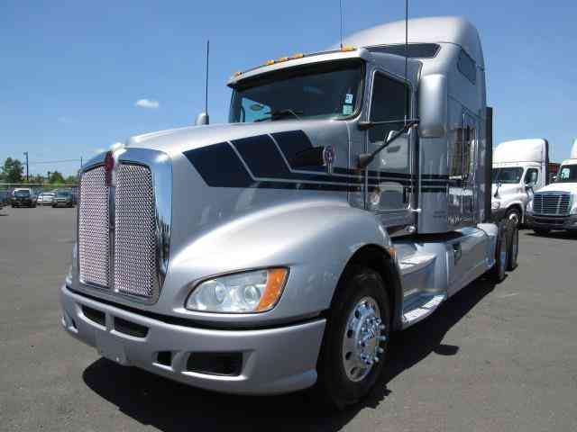 Kenworth T660 -- (2013)