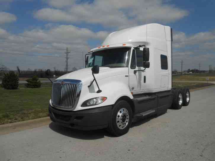 NAVISTAR PROSTAR (2013)