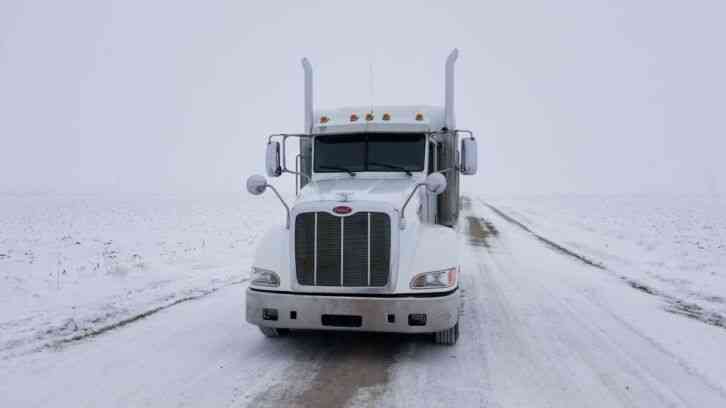 Peterbilt 386 (2013)