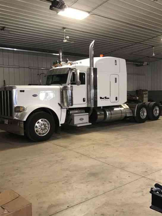 Peterbilt 389 (2013)