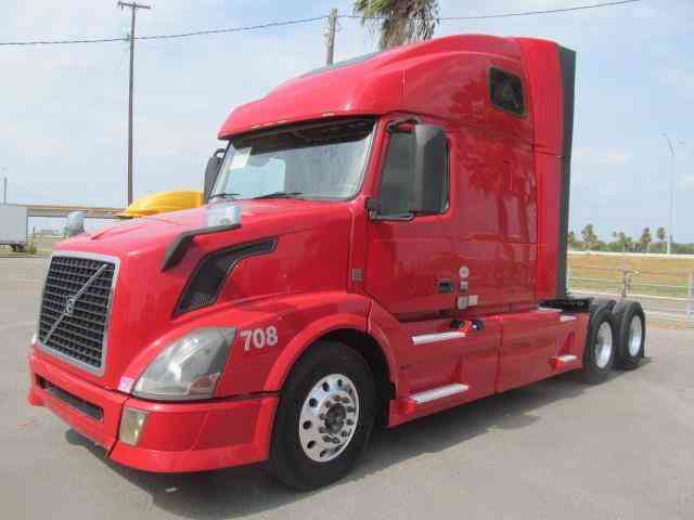 Volvo VNL670 -- (2013)