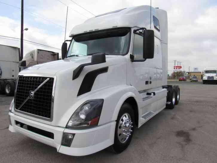 Volvo VNL670 -- (2013)