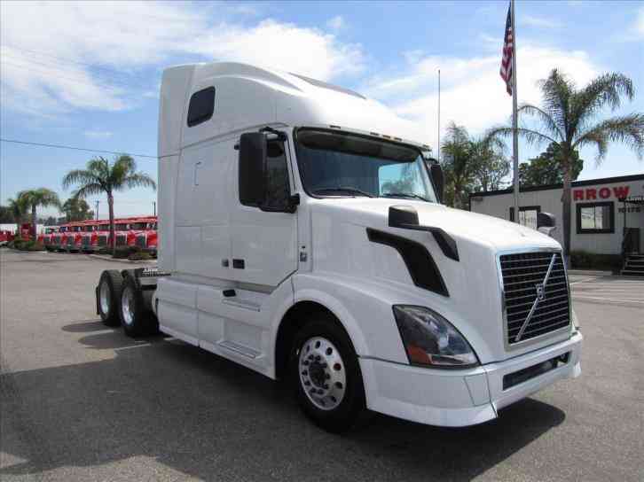 Volvo VNL670 -- (2013)