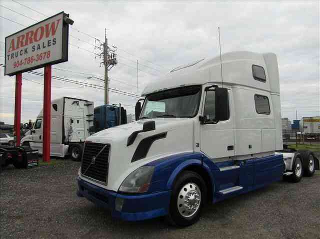 Volvo VNL780 -- (2013)