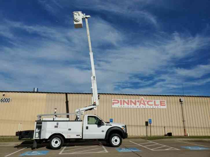 Ford F-450 ALTEC AT200A BUCKET TRUCK (2014)