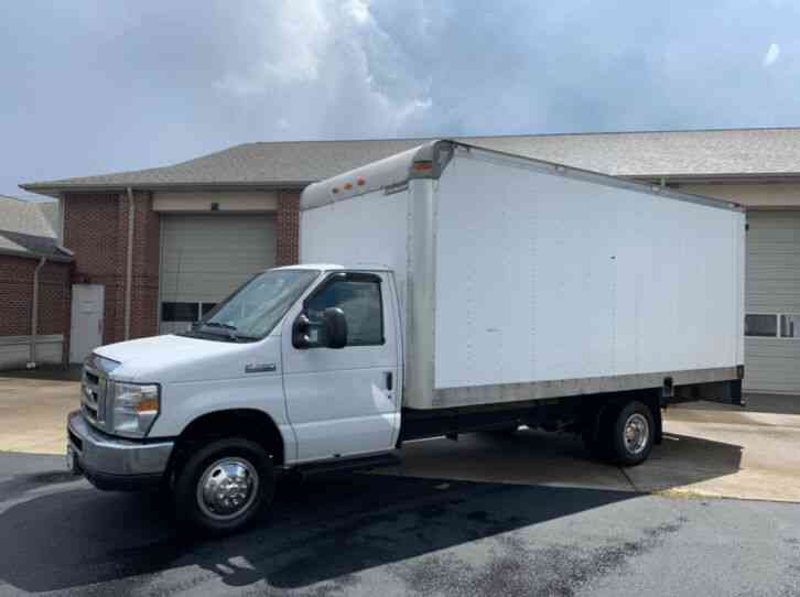 Ford E-450 18FT BOX PANEL DELIVERY TRUCK CUBE VAN (2014)