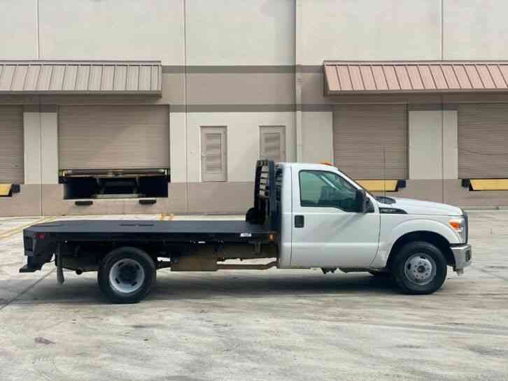 Ford Super Duty F-350 DRW Cab-Chassis (2014)