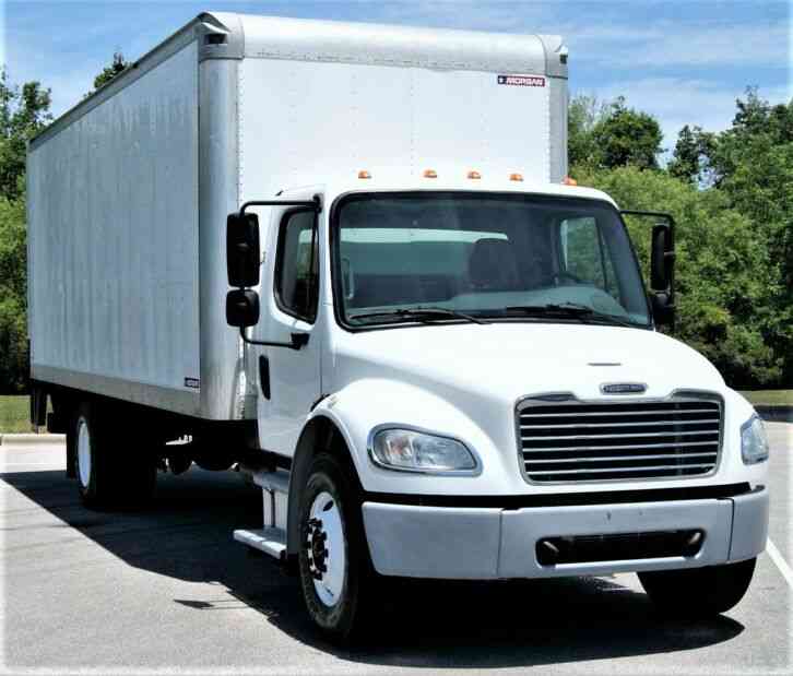 Freightliner M2 106 Business Class Box Truck EXTRA CLEAN (2014)