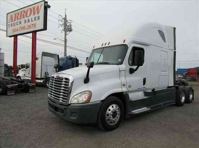 Freightliner CASCADEVO -- (2014)