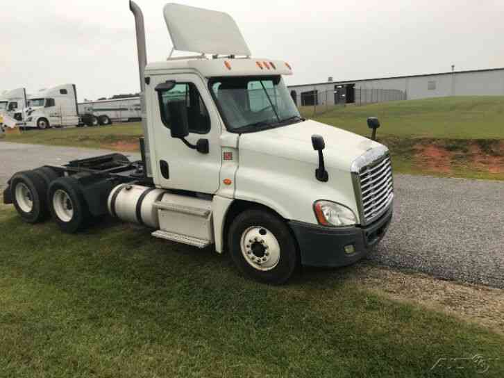 Freightliner CASCADIA 125 (2014)