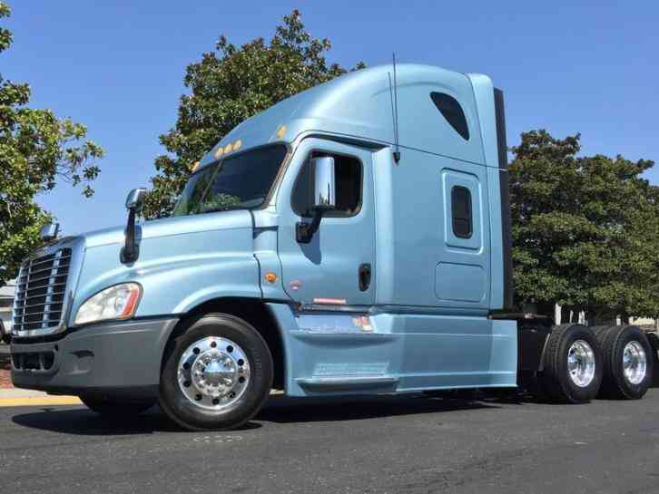 Freightliner CASCADIA 125 EVOLUTION -- (2014)