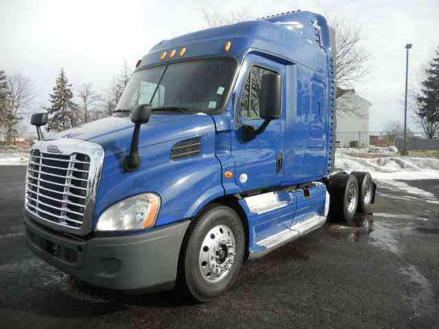 Freightliner CASCADIA -- (2014)