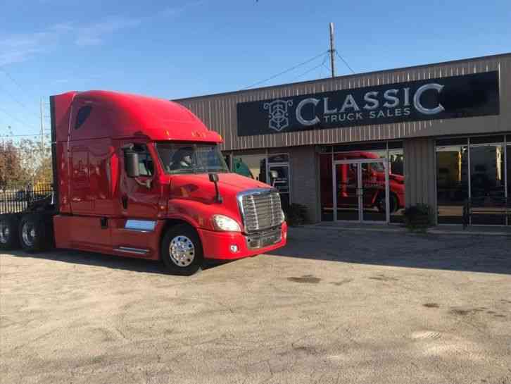 FREIGHTLINER CASCADIA -- (2014)