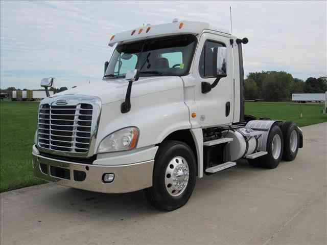 Freightliner CASCADIA -- (2014)