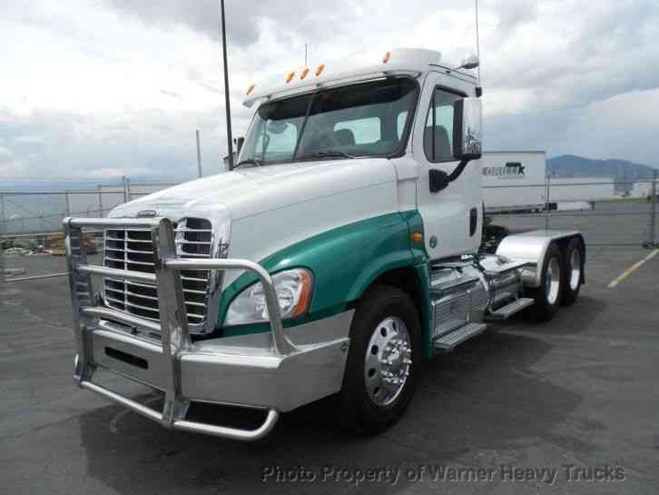 Freightliner Cascadia Day Cab (2014)