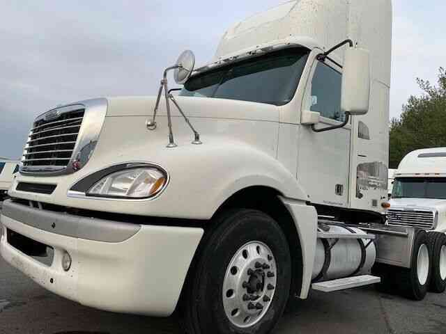 Freightliner Columbia (2014)