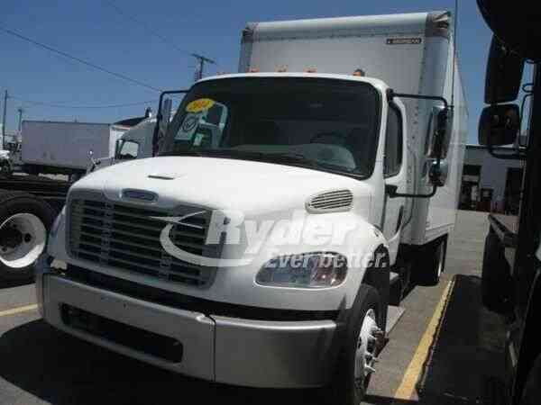 FREIGHTLINER M2 106 -- (2014)