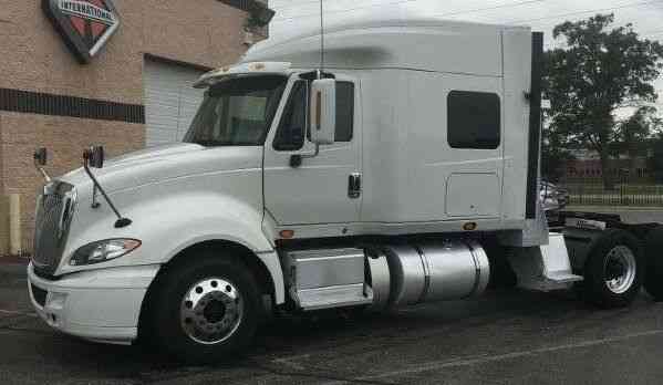 International PROSTAR PREMIUM (2014)