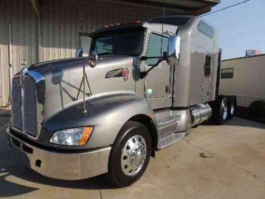 KENWORTH T660 (2014)