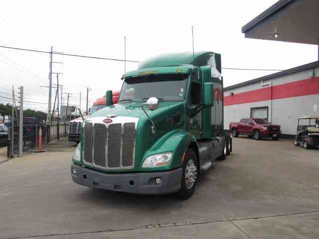 Peterbilt 579 -- (2014)