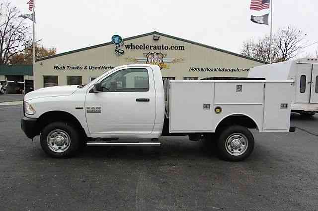 Ram R2500 Tradesman 4x4 New Utility bed (2014)