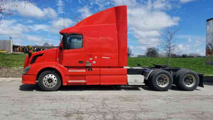 Volvo VNL64T630 (2014)