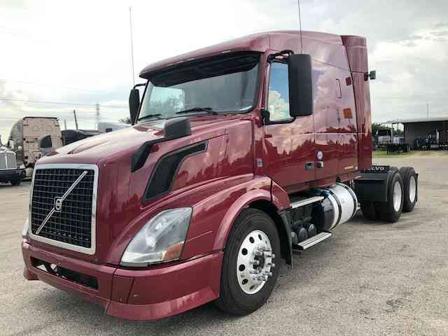 Volvo VNL630 -- (2014)