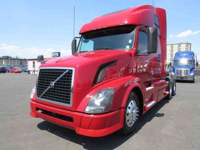 Volvo VNL670 -- (2014)