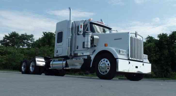 Kenworth W900L (2014)