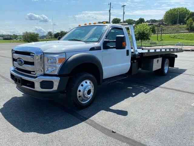 Ford F-550 (2015)