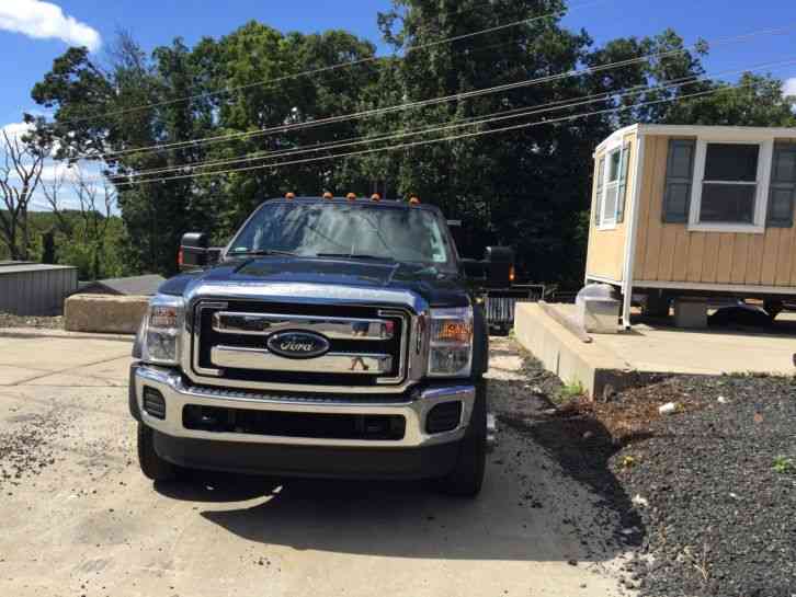 Ford F550 WRECKER (2015)