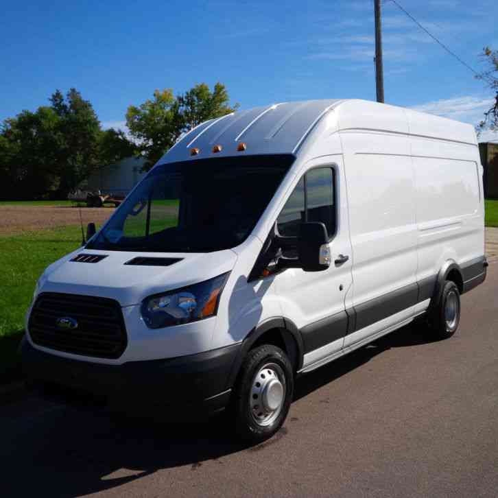 Ford Transit 350HD (2015)