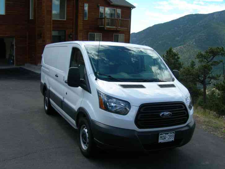 Ford Transit Cargo Van (2015)
