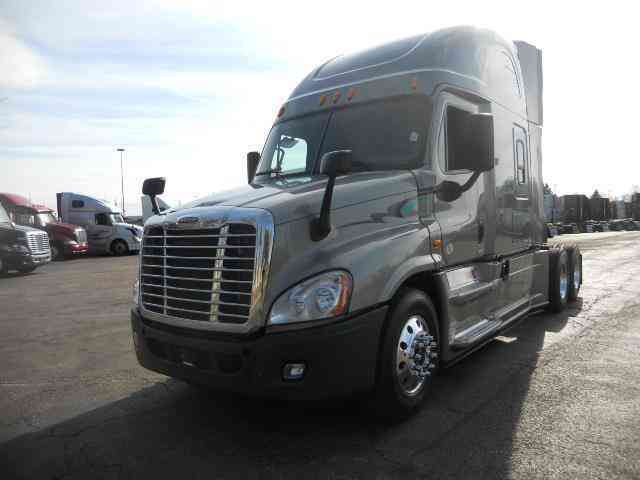 Freightliner CASCADEVO -- (2015)