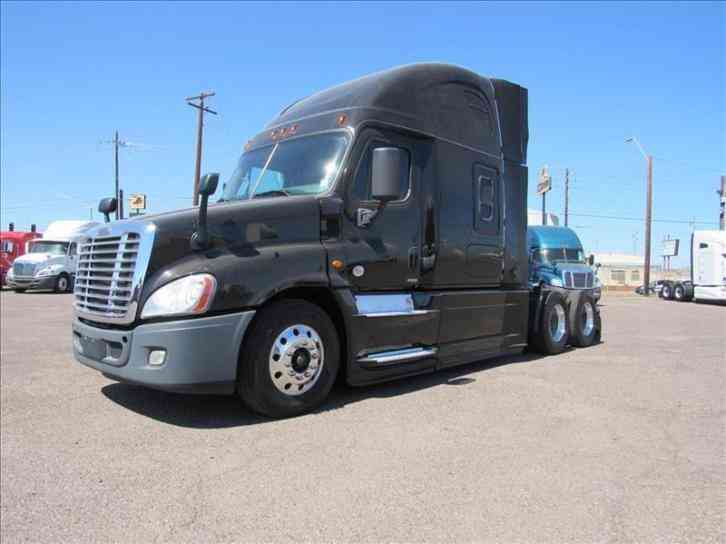 Freightliner CASCADEVO -- (2015)