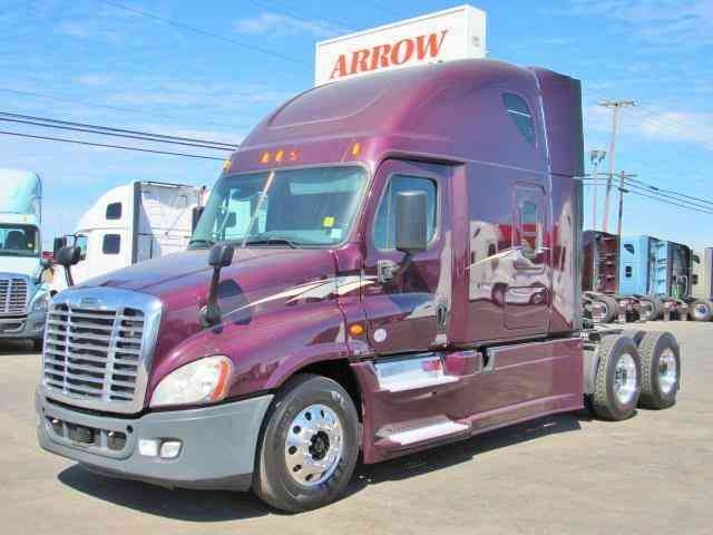 Freightliner CASCADEVO -- (2015)