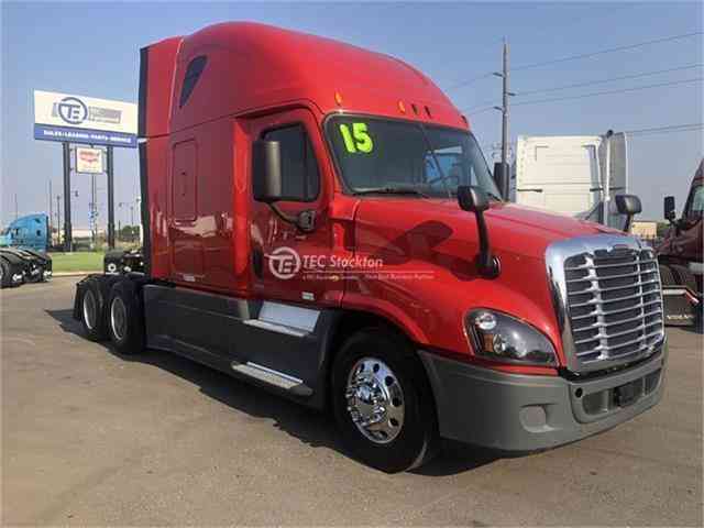 Freightliner Cascadia 125 Evolution -- (2015)