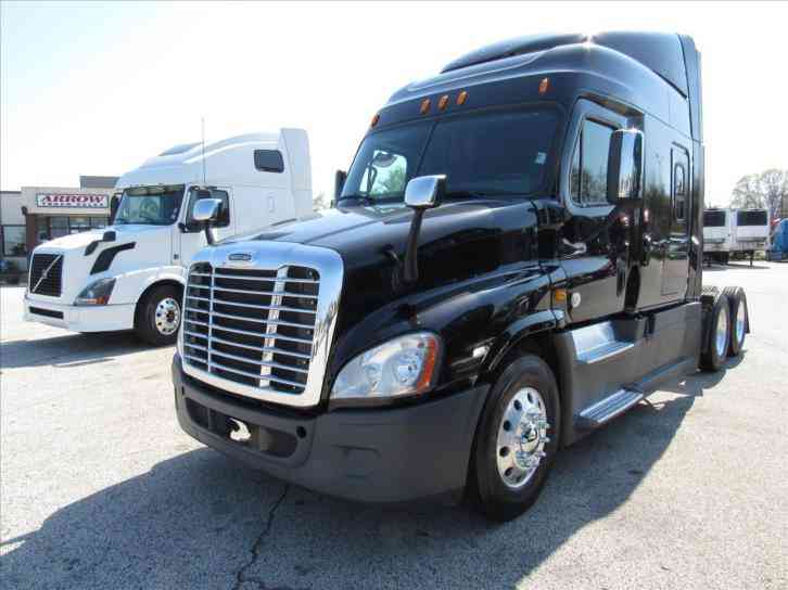 Freightliner CASCADIA -- (2015)