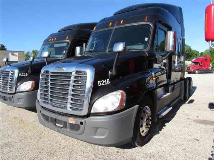 Freightliner CASCADIA -- (2015)