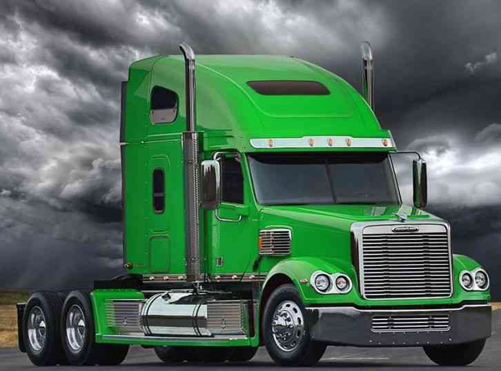 Freightliner (2015) : Sleeper Semi Trucks