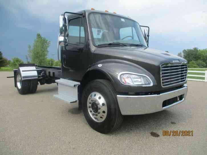 FREIGHTLINER M2 (2015)