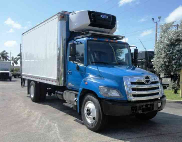 HINO 268A 18FT REFRIGERATED BOX TRUCK. CARRIER SUPRA 760 (2015)