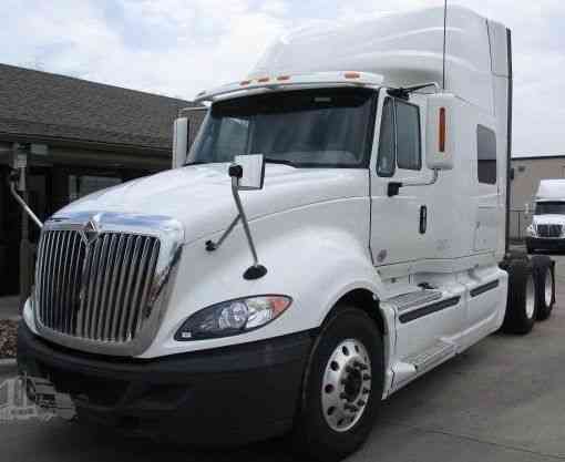 International PROSTAR PREMIUM (2015)