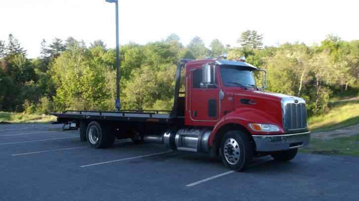 Peterbilt 330 (2015)