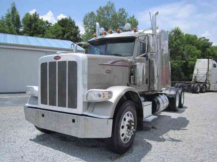 Peterbilt 389 (2015)